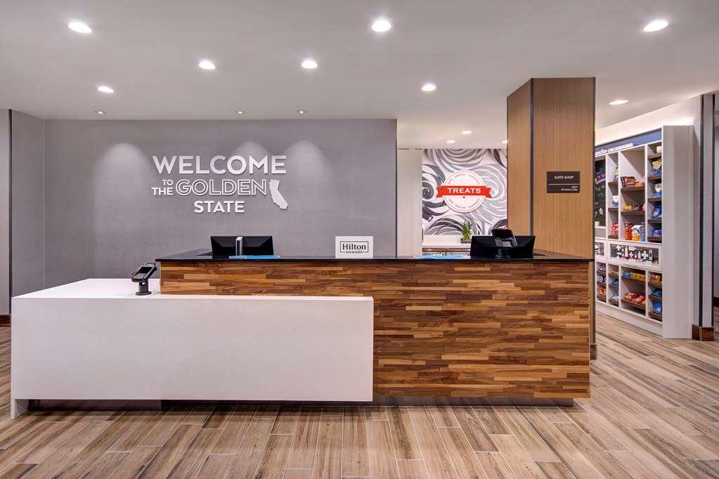 Hampton Inn & Suites Ontario רנצ'ו קוקמונגה מראה חיצוני תמונה