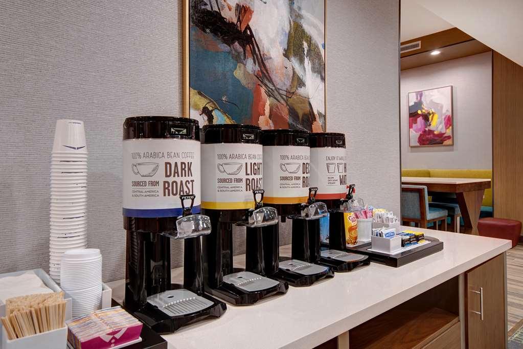 Hampton Inn & Suites Ontario רנצ'ו קוקמונגה מסעדה תמונה