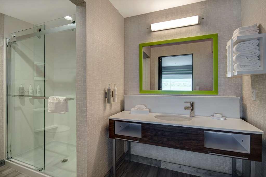 Hampton Inn & Suites Ontario רנצ'ו קוקמונגה מראה חיצוני תמונה