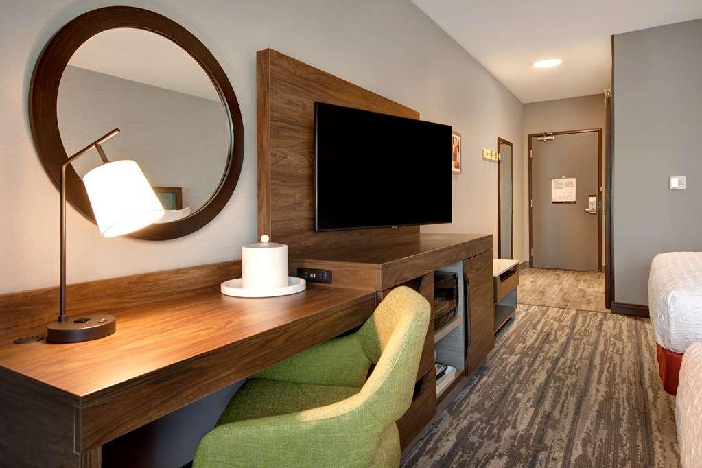 Hampton Inn & Suites Ontario רנצ'ו קוקמונגה חדר תמונה