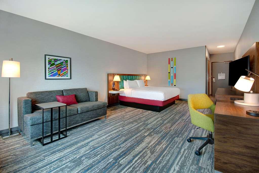 Hampton Inn & Suites Ontario רנצ'ו קוקמונגה חדר תמונה